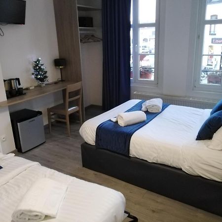 Hotel Les Remparts La Madelaine-sous-Montreuil Esterno foto